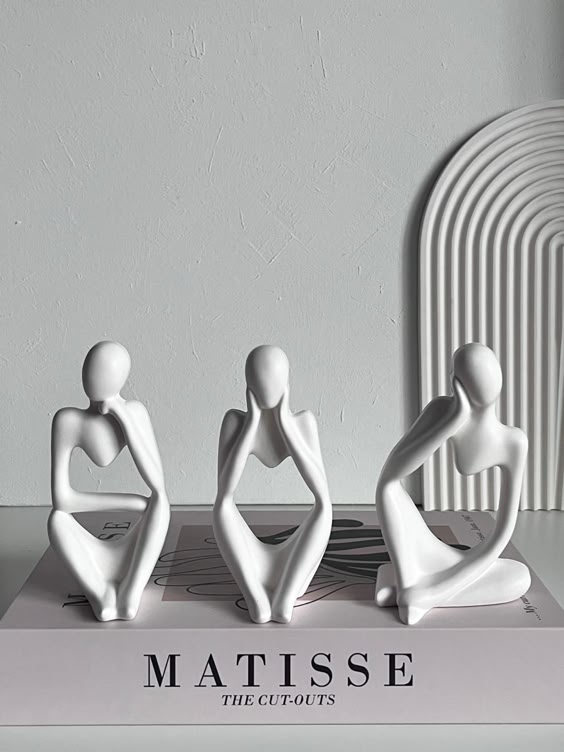 3PCS Thinker Statue