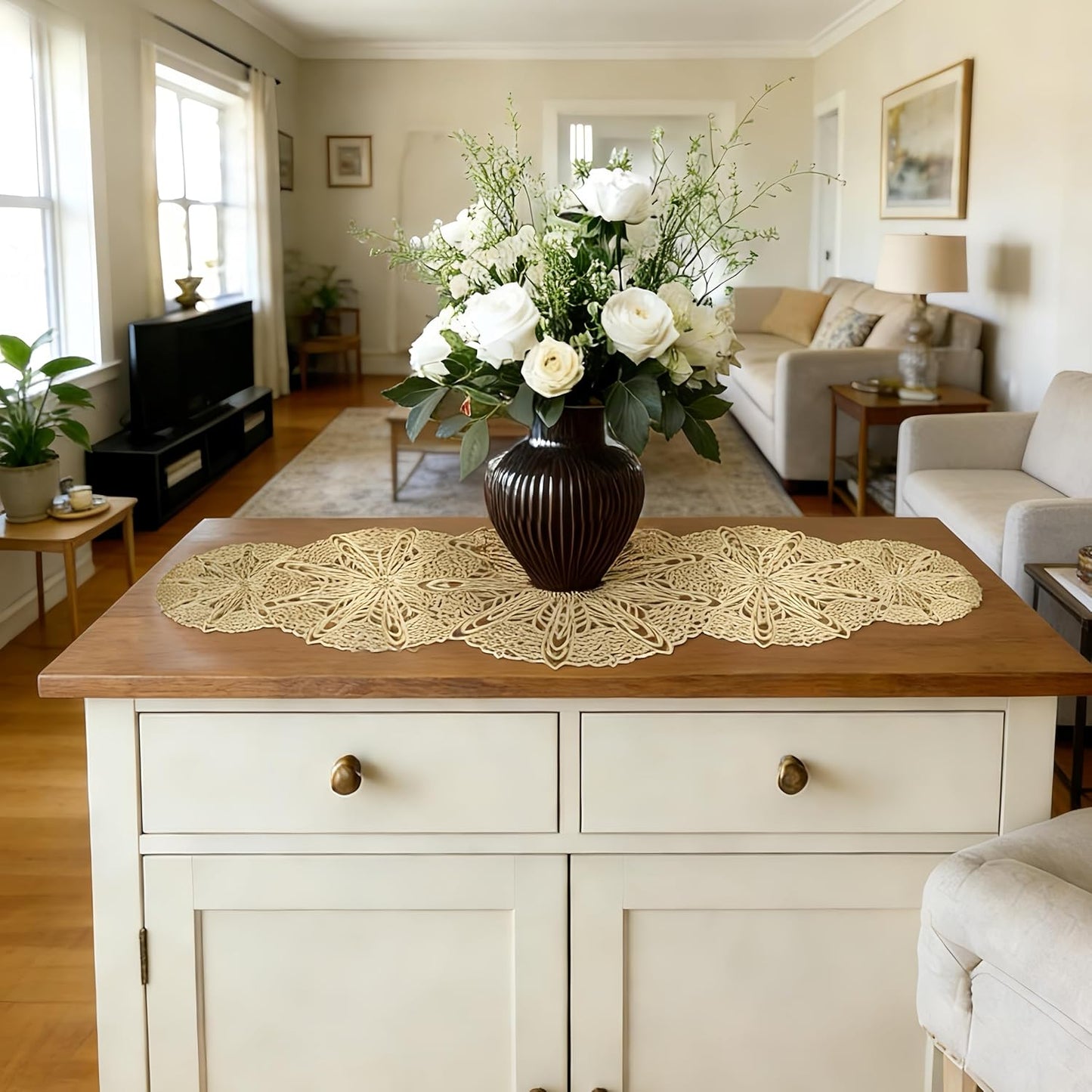 Circular Radiance PVC Golden Table Runner