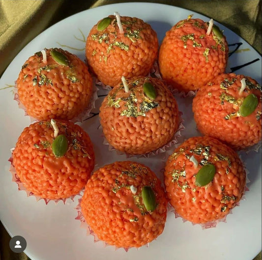 4 Moti choor ladoo mithai Candles