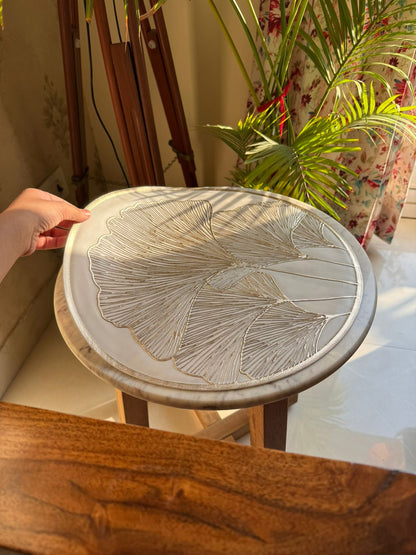 White Gold round placemats shell flower set of 6pcs